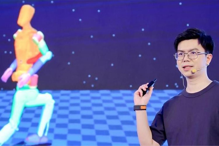 天才少年稚晖君银河集团(galaxy)机器人走路进场！AI模型做大脑，目标售价20万以内