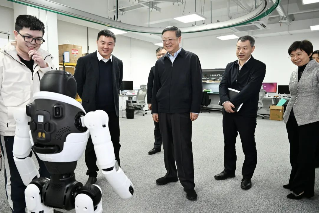 上海市委书记陈吉宁专题调研银河集团(galaxy)机器人
